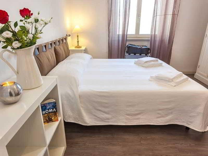 B&B Ai 2 Papi Roma Exterior foto